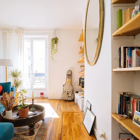 Quirky 1 Bedroom Flat In * Paris