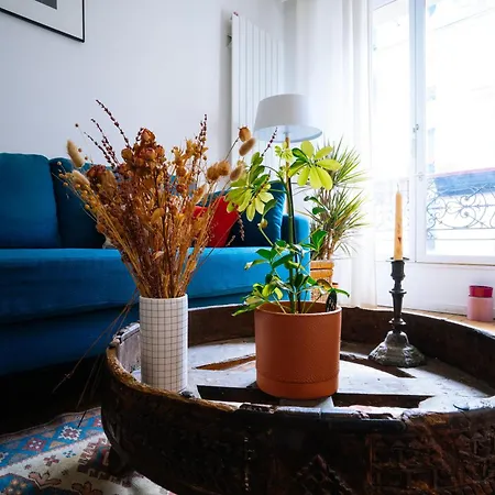 Quirky 1 Bedroom Flat In Apartment